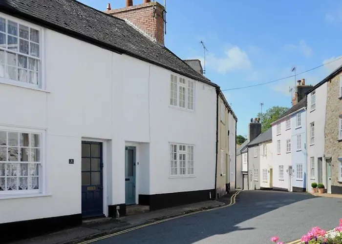 12 Mill Green