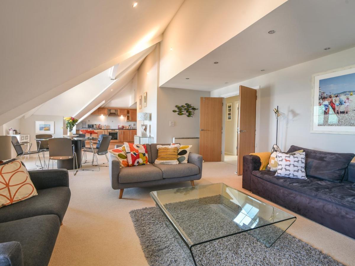 13 Buckfields Apartment *