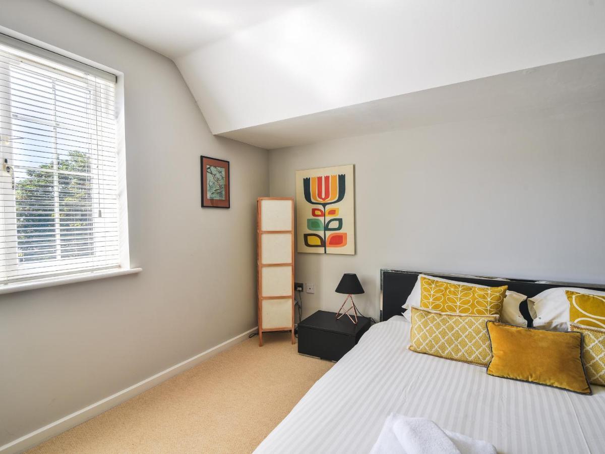 Apartment 13 Buckfields *