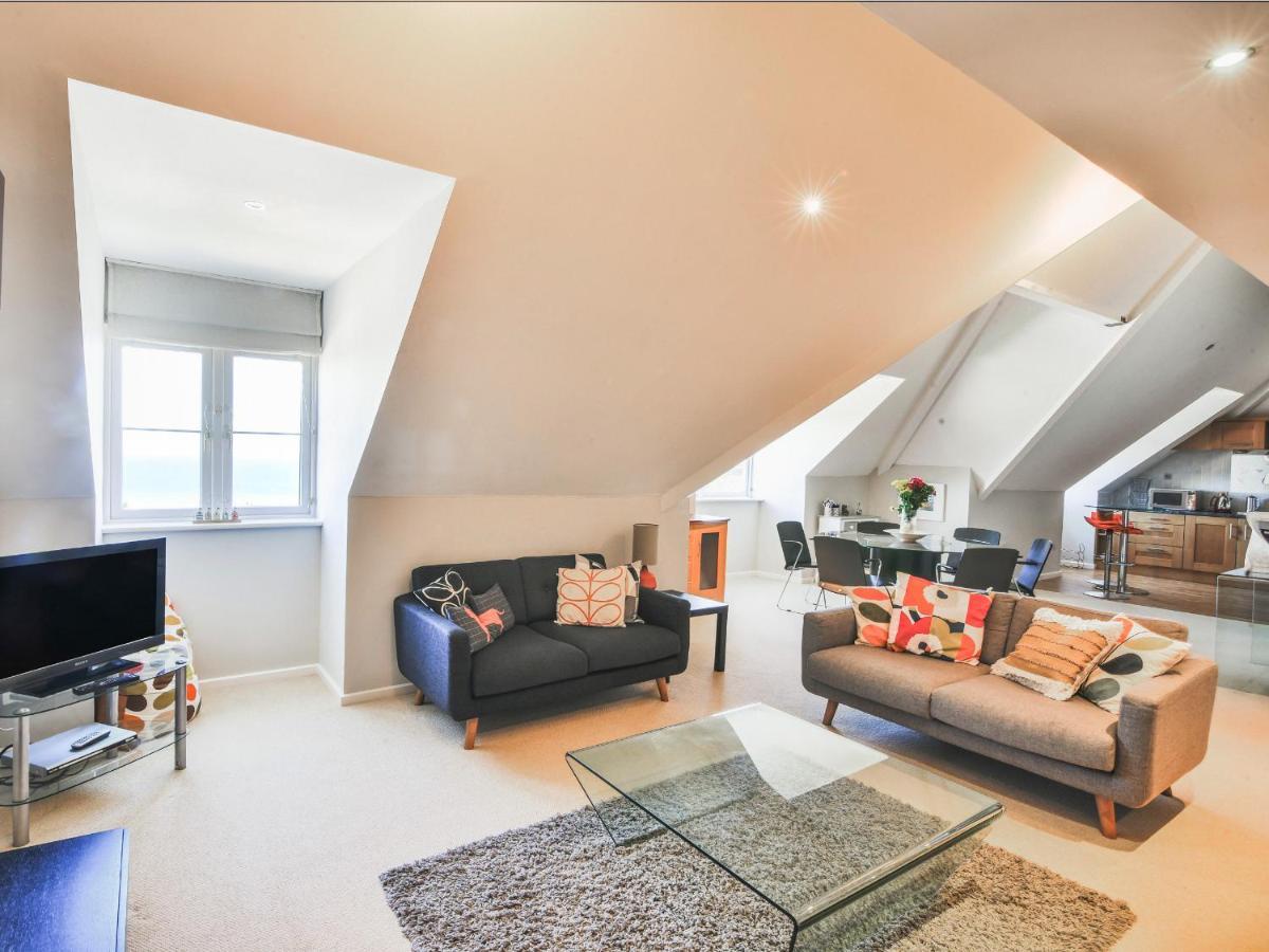 13 Buckfields Apartment *