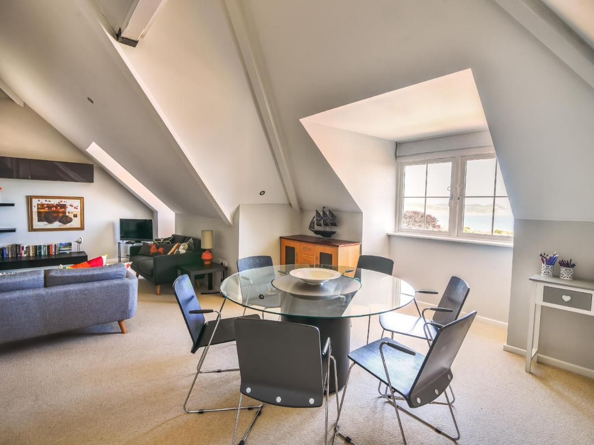 13 Buckfields Apartment