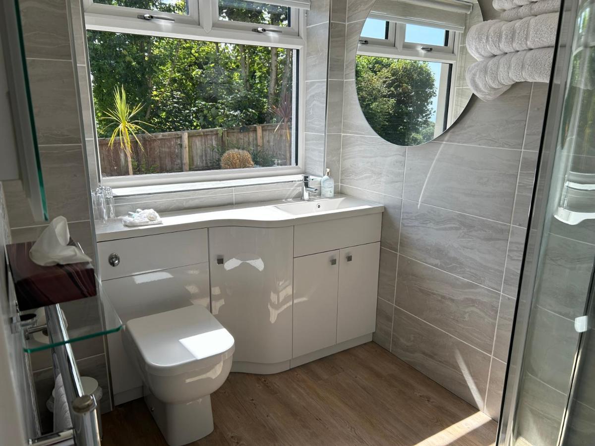 Conifers Guest house