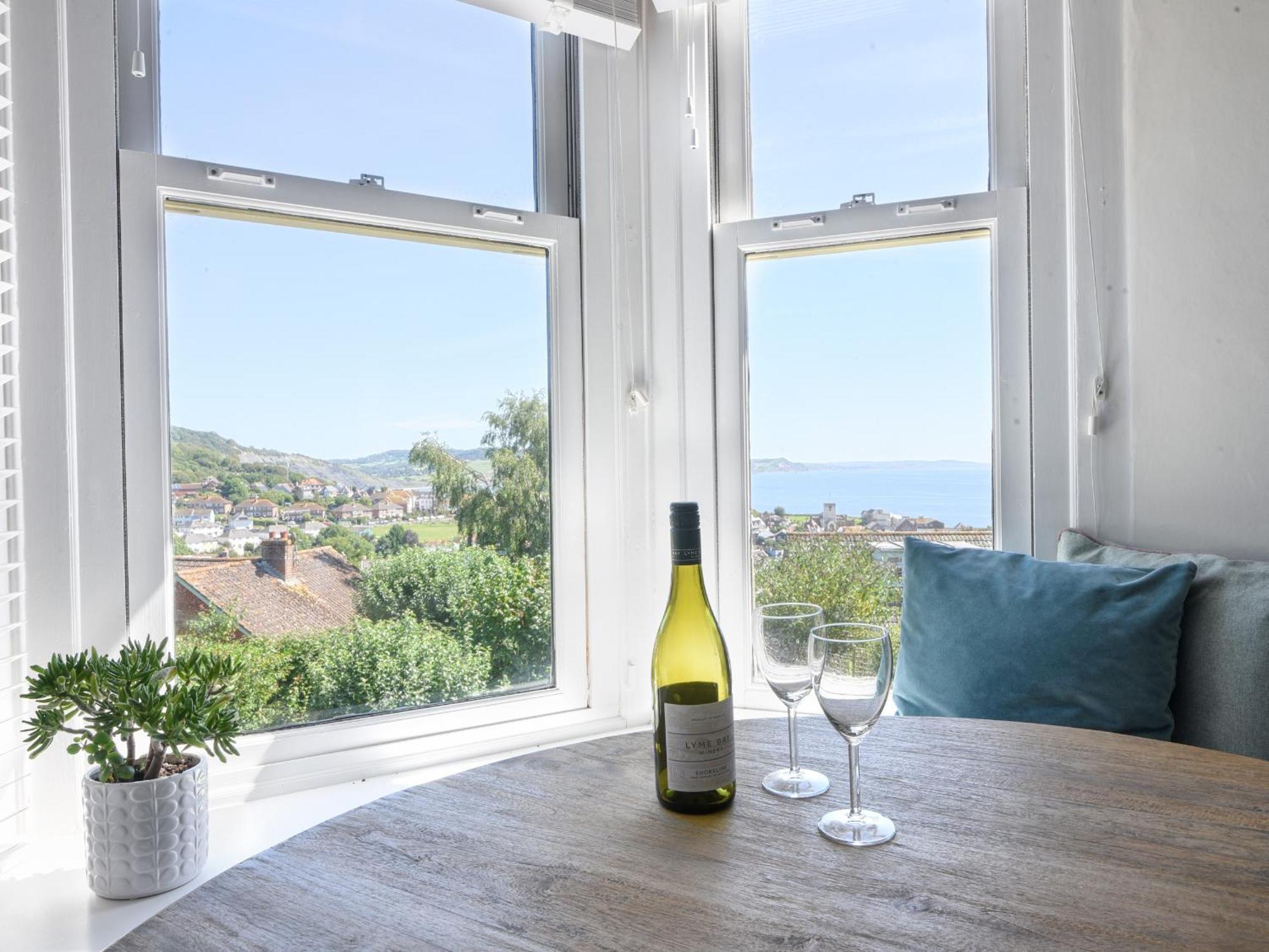 Apartment Coastal View Lyme Regis
