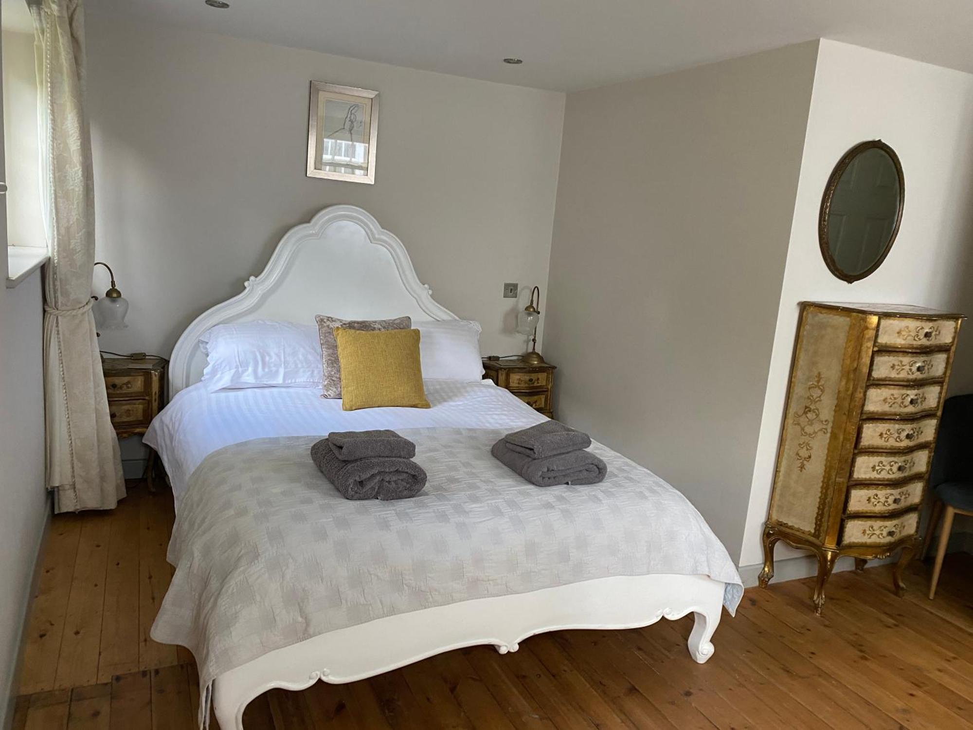 Holiday home Monmouth House Lyme Regis, Up To 16 Guests, Dog Friendly, Garden, Hot Tub *