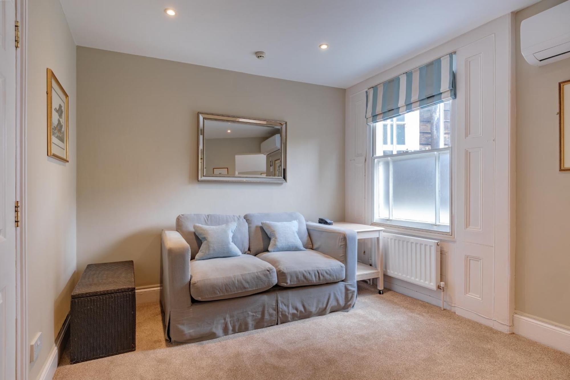 Hotel Alexandra & Restaurant Lyme Regis