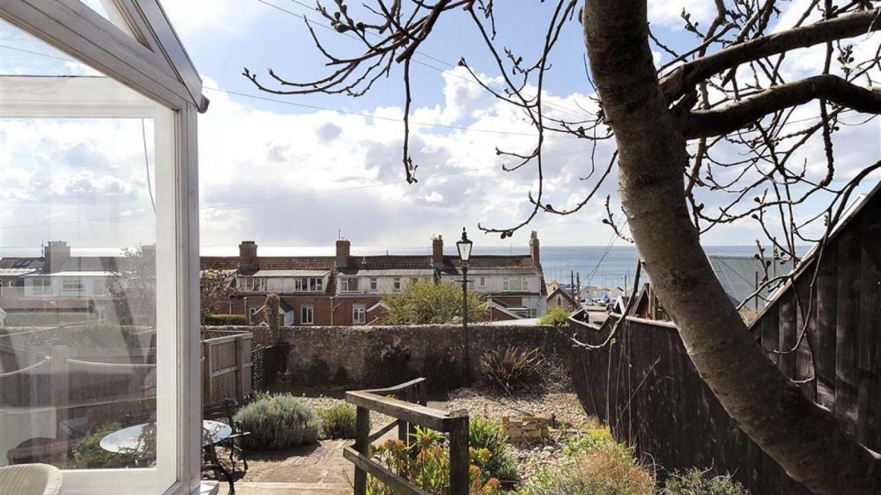 10 Cobb Terrace Lyme Regis