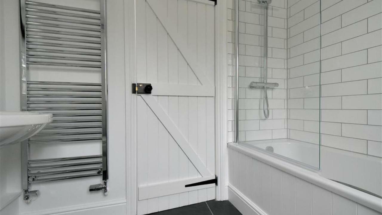 12 Mill Lyme Regis