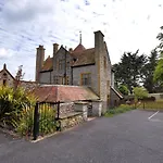 Coram Lodge