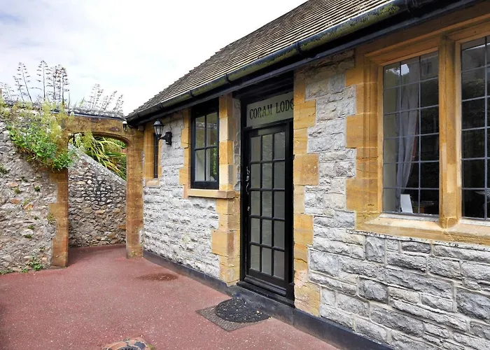 Coram Lodge