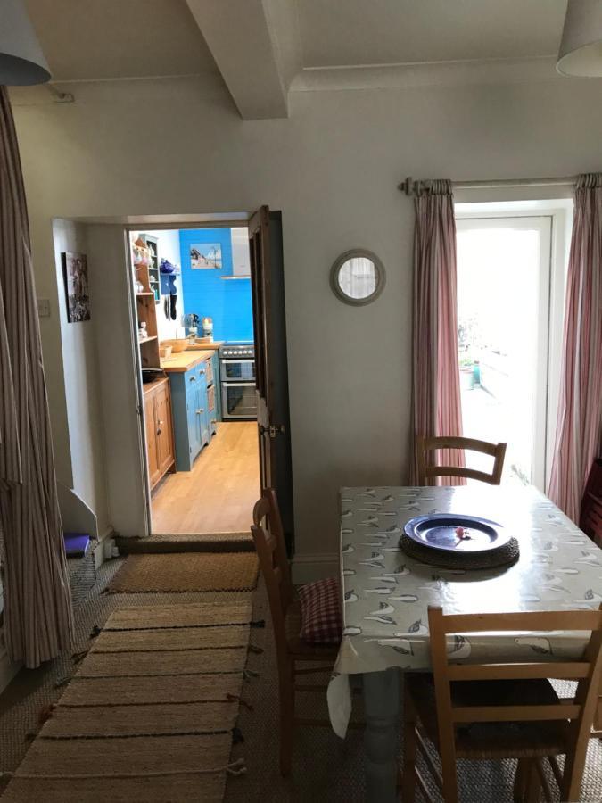 Silver Cottage, Lyme Regis, No Car Required, Dogs Welcome