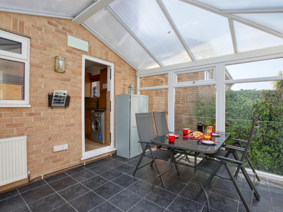 Pass The Keys Great Place To In Lovely Sleeps 4 Holiday home