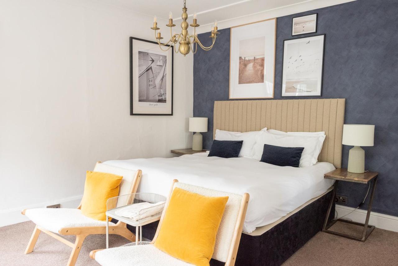 Lyme Townhouse