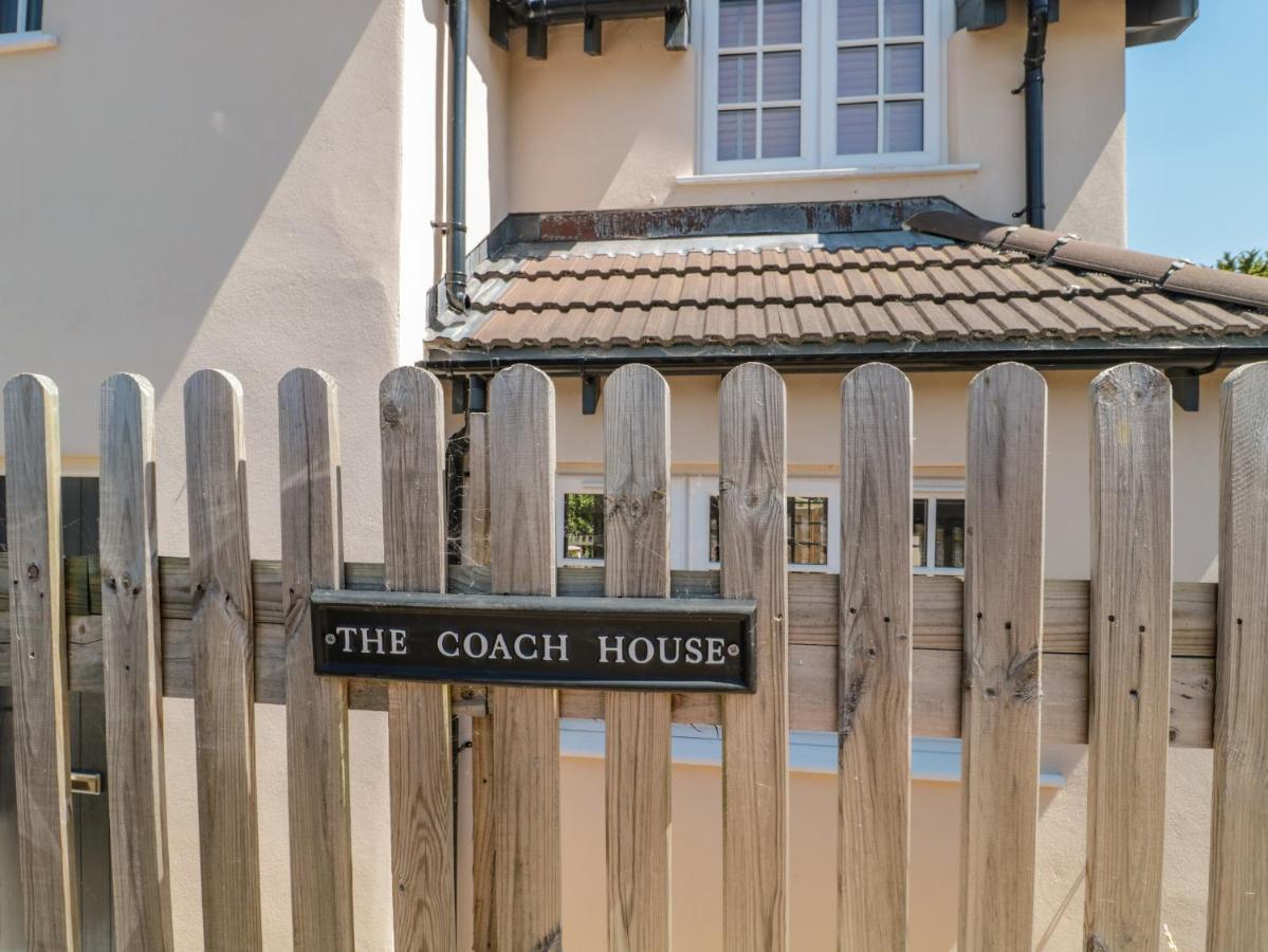 Holiday home The Coach House