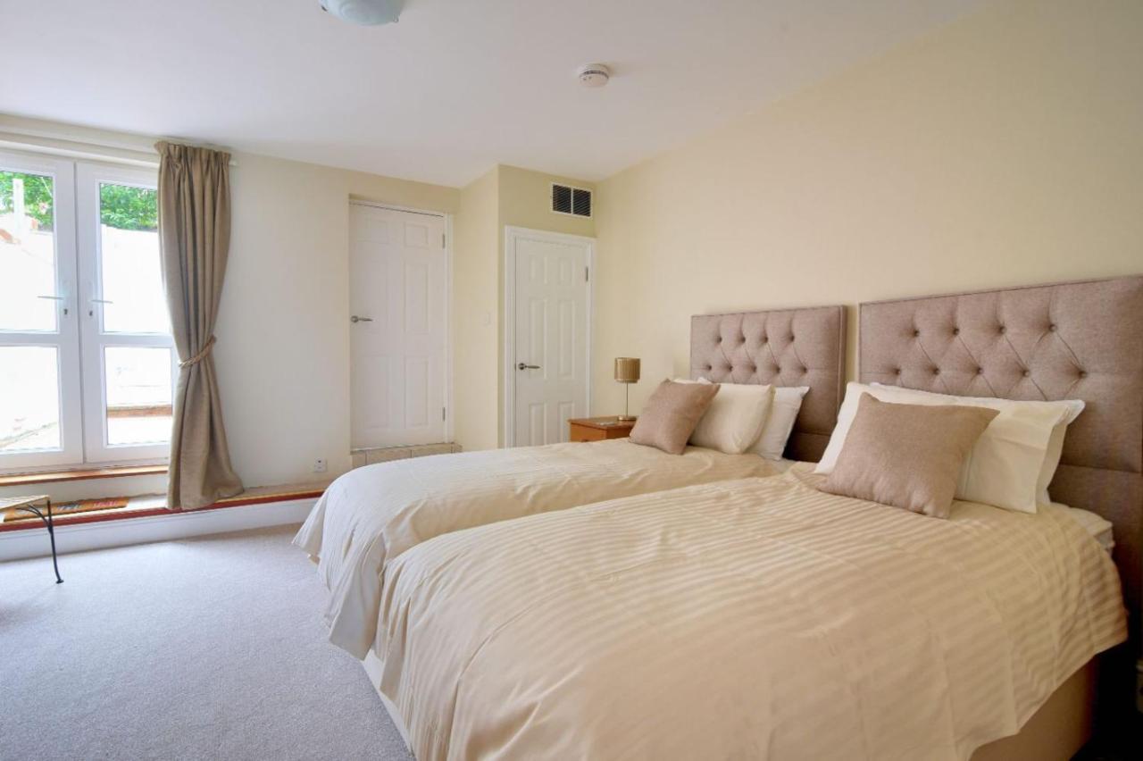 Apartment The Garden Lyme Regis