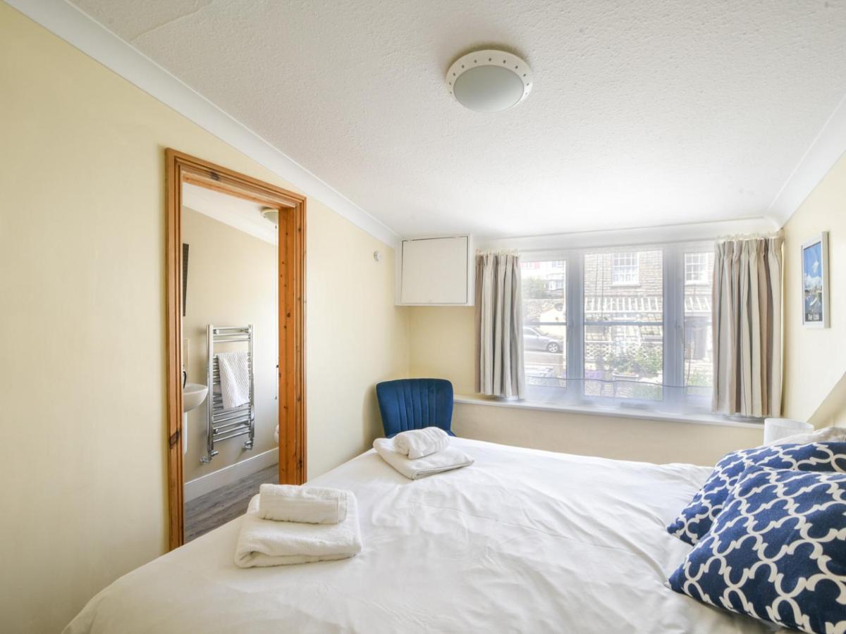 Apartment 3 Cobb View Lyme Regis