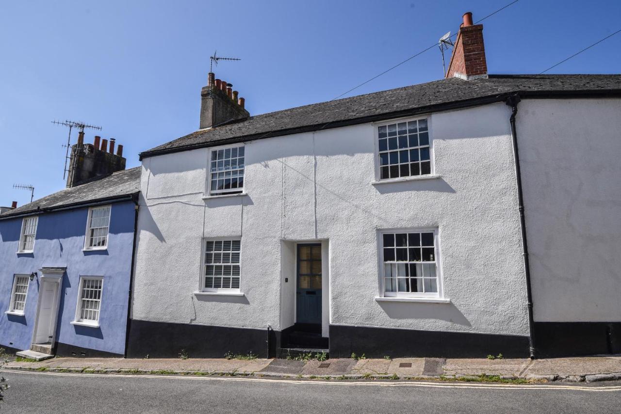1 Dolphin Holiday home Lyme Regis