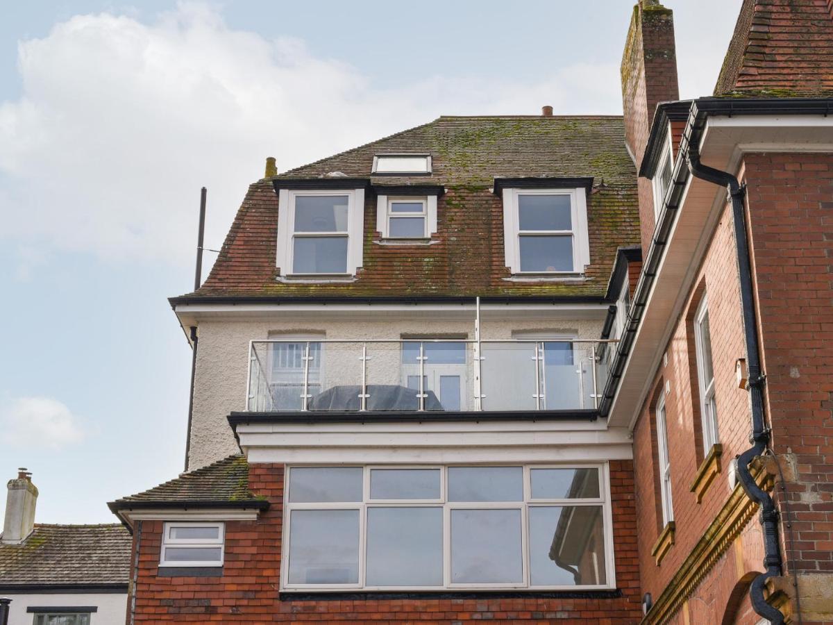 5 Victoria House Apartment Lyme Regis