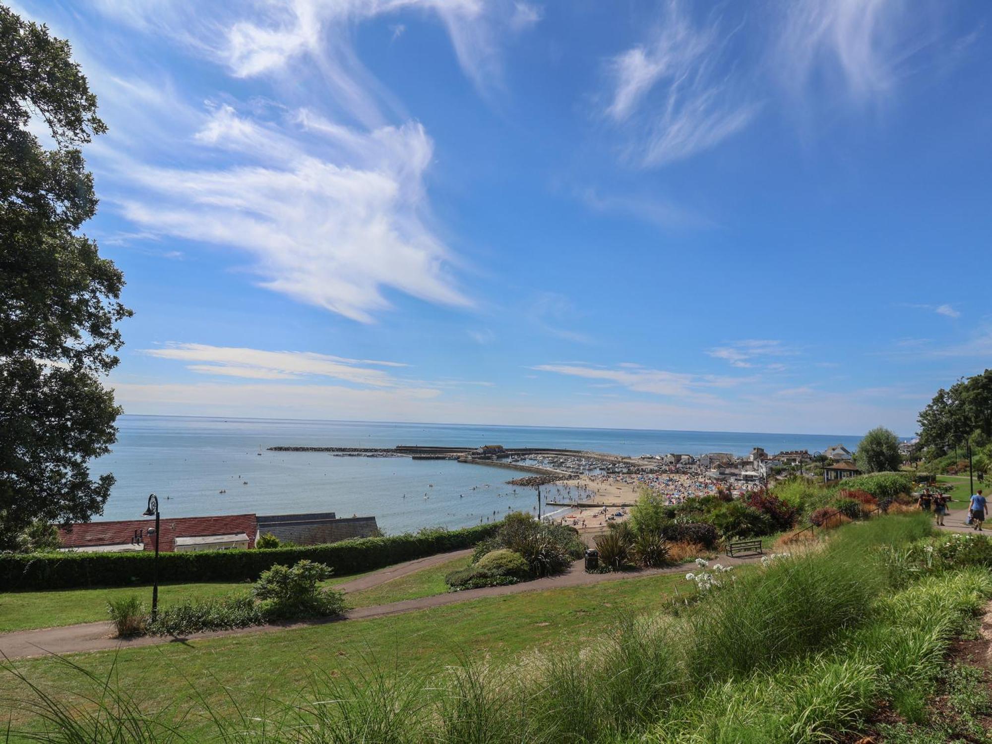 Holiday home 4 East Cliff Lyme Regis