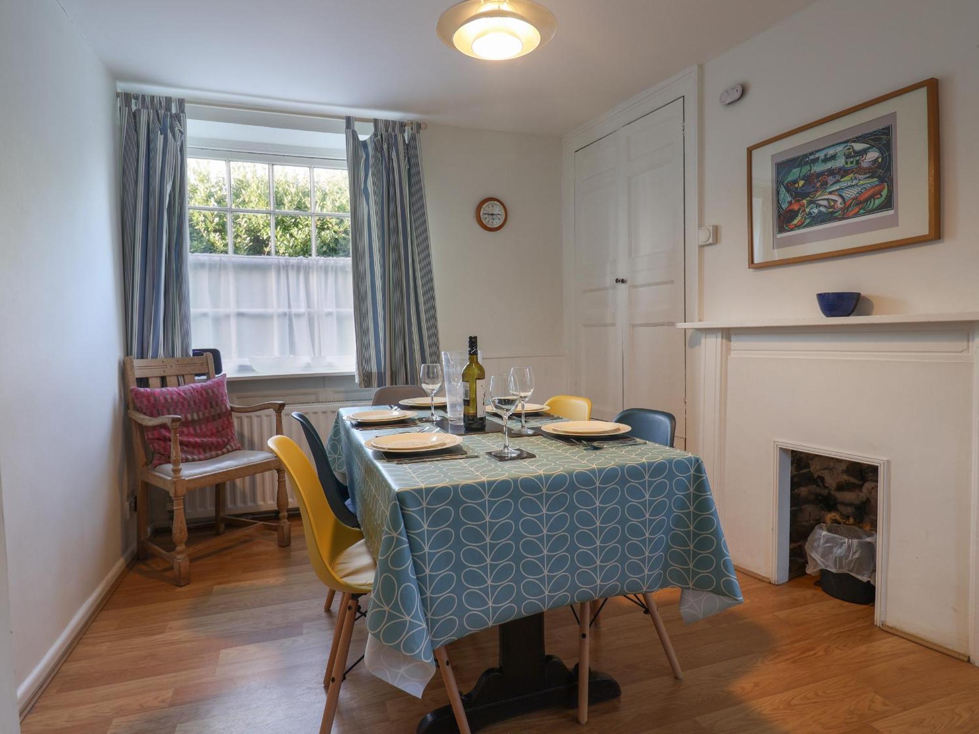 Holiday home 4 East Cliff Lyme Regis