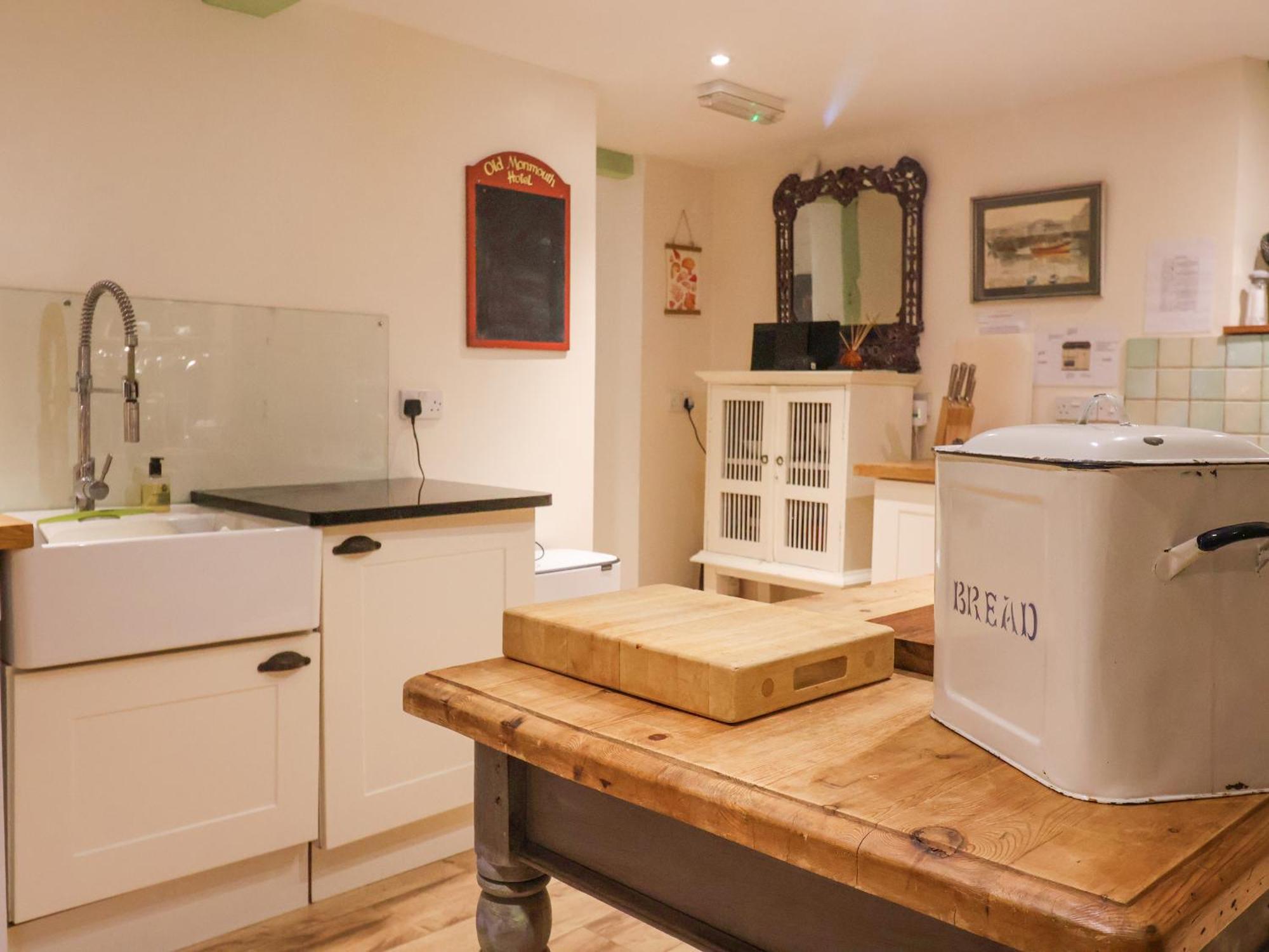 Old Monmouth Holiday home