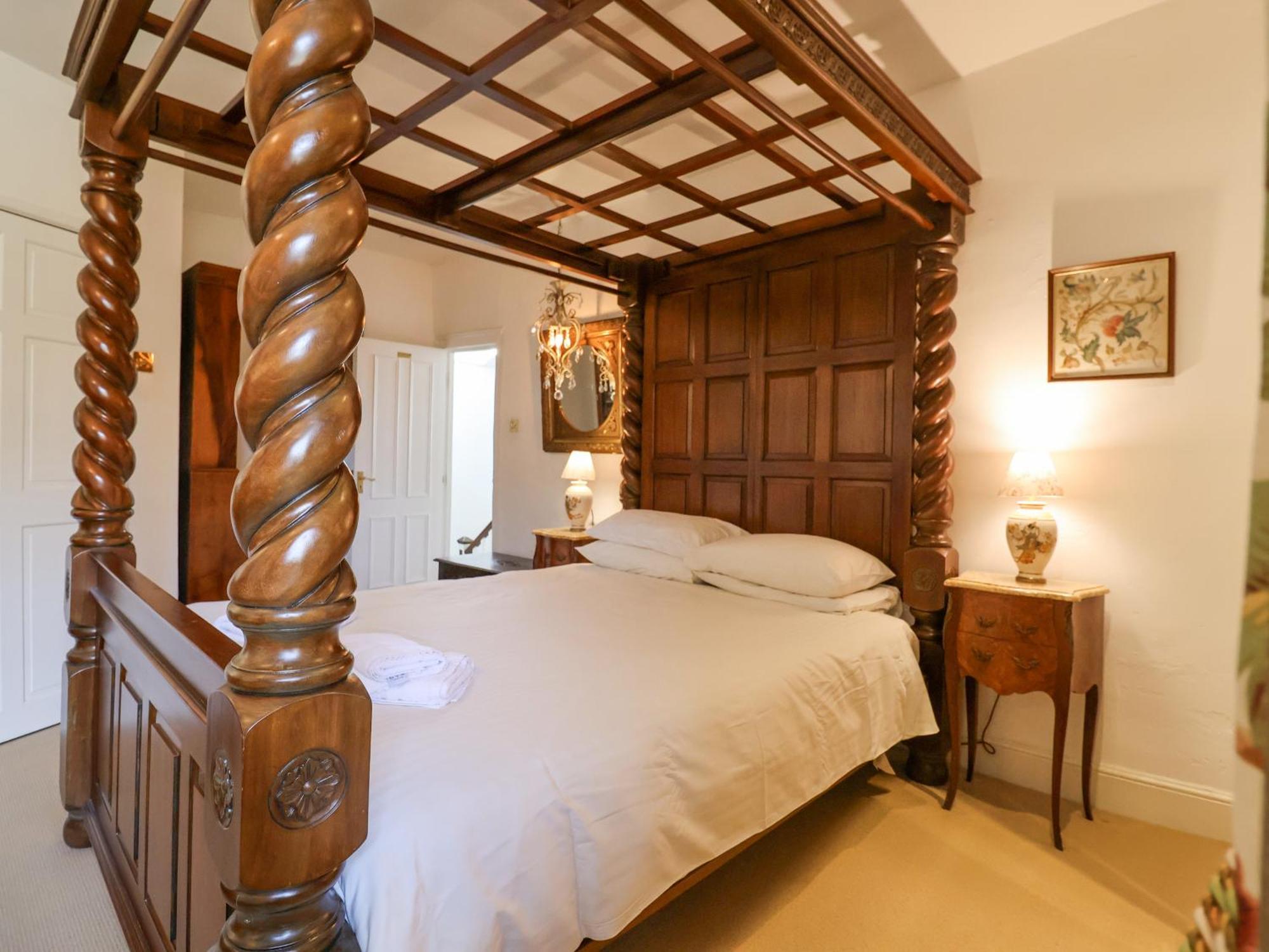 Old Monmouth Holiday home Lyme Regis