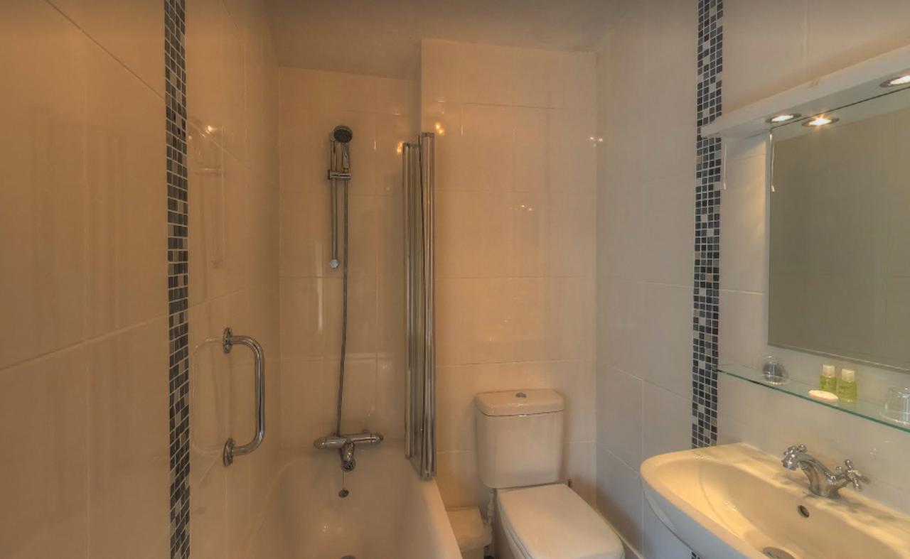 Hotel Kersbrook Guest 4*