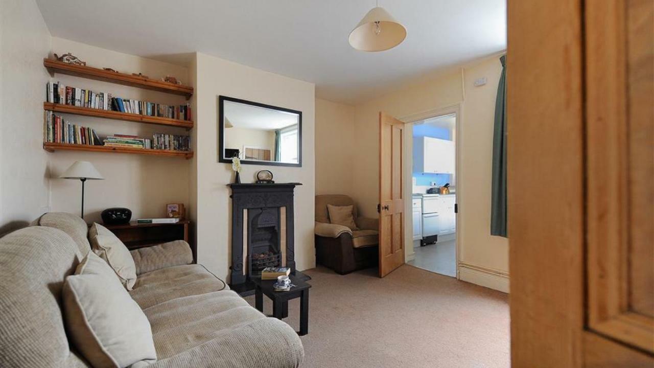 Holiday home 23 Lym Close *