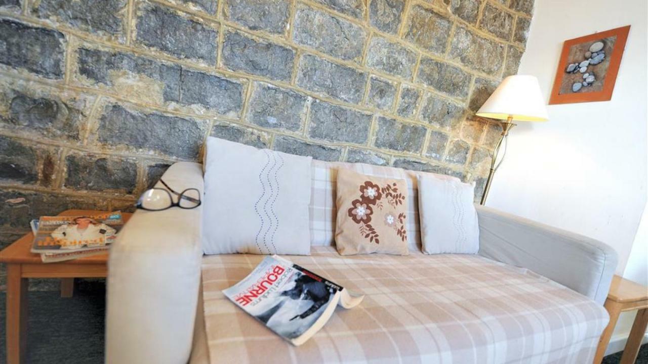 1 The Boat House Apartment