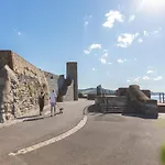 Rock Point Inn