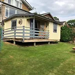 Morlais Log Cabin