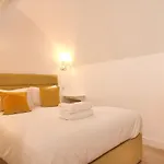 Largigi Rooms