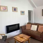 Large Property Which Is All About Location, Location , Location ! Lovely Comfortable 2 Bedroom Flat Which Is Spacious And One Of The Best Value Properties Of This Size So Close To The Sea , Beaches And Restaurants 1 Min To The Sea !