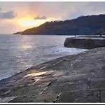 Large Property Which Is All About Location, Location , Location ! Lovely Comfortable 2 Bedroom Flat Which Is Spacious And One Of The Best Value Properties Of This Size So Close To The Sea , Beaches And Restaurants 1 Min To The Sea !