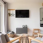 The Jolly Lodge-Sea Views-Free Parking