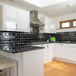 1 Dorset Mews