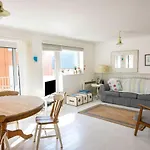1 Bay View Court