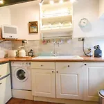 Cleve Cottage