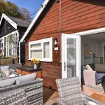 Marnie\'S Rest