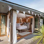 The Chandlery Shack, Cosy Sleeps 2 Lyme Regis