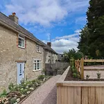 Myrtle Cottage