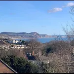 Beautiful Large Modern Home Sleeps 6 , Close To Sea With Games Room
