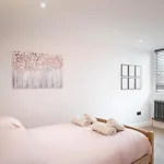 Host & Stay - Baker\'S Loft