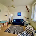 Lyme Regis Renovated Period Seaside Flat