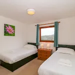 The Willow Lodge