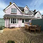 Seagull Cottage