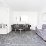 Ammonite Luxury Beachfront Apartment