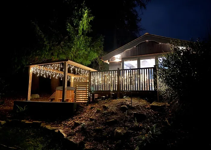 Sir George Baker Cabin