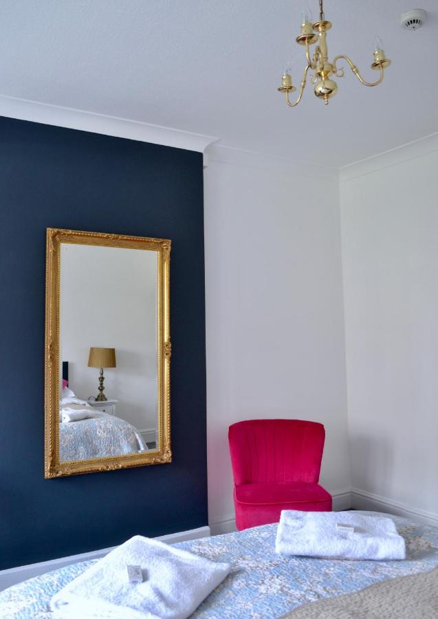 The Nags Head 3* Lyme Regis
