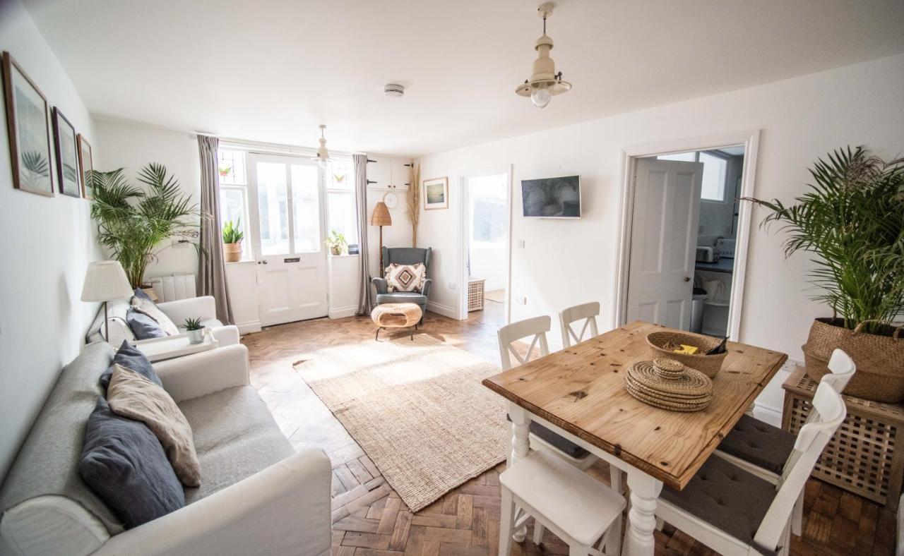 Flat 1 Teneriffe Holiday home
