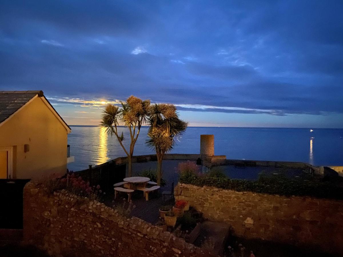 Vitamin Sea With A Sea View And Parking Apartamento Lyme Regis
